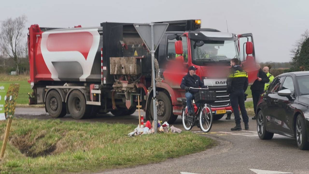 De reconstructie van de politie op de kruising waar de aanrijding plaatsvond (Foto: Omroep Brabant).