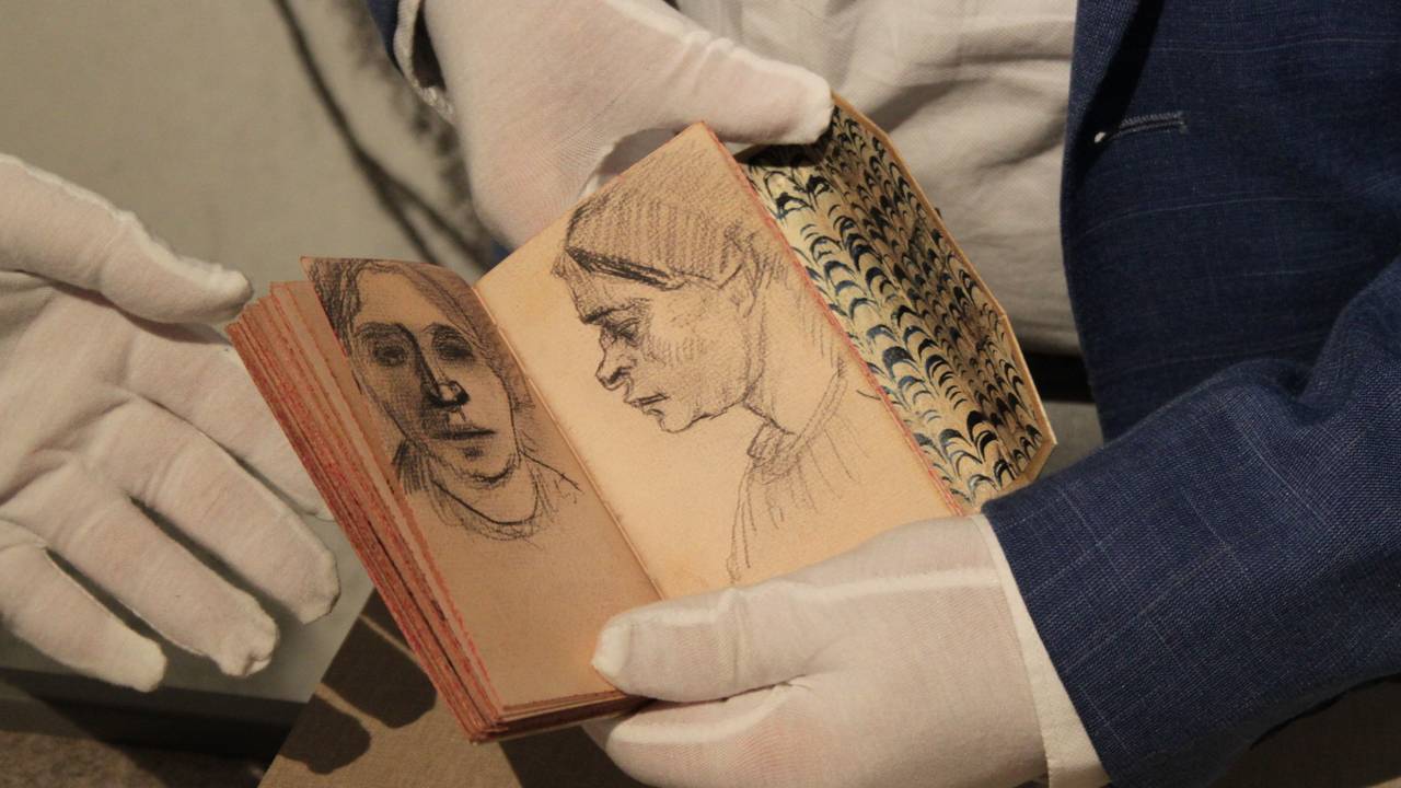 Binnenkijken in de schetsboekjes van Van Gogh (Foto: via Van Gogh Village Museum)