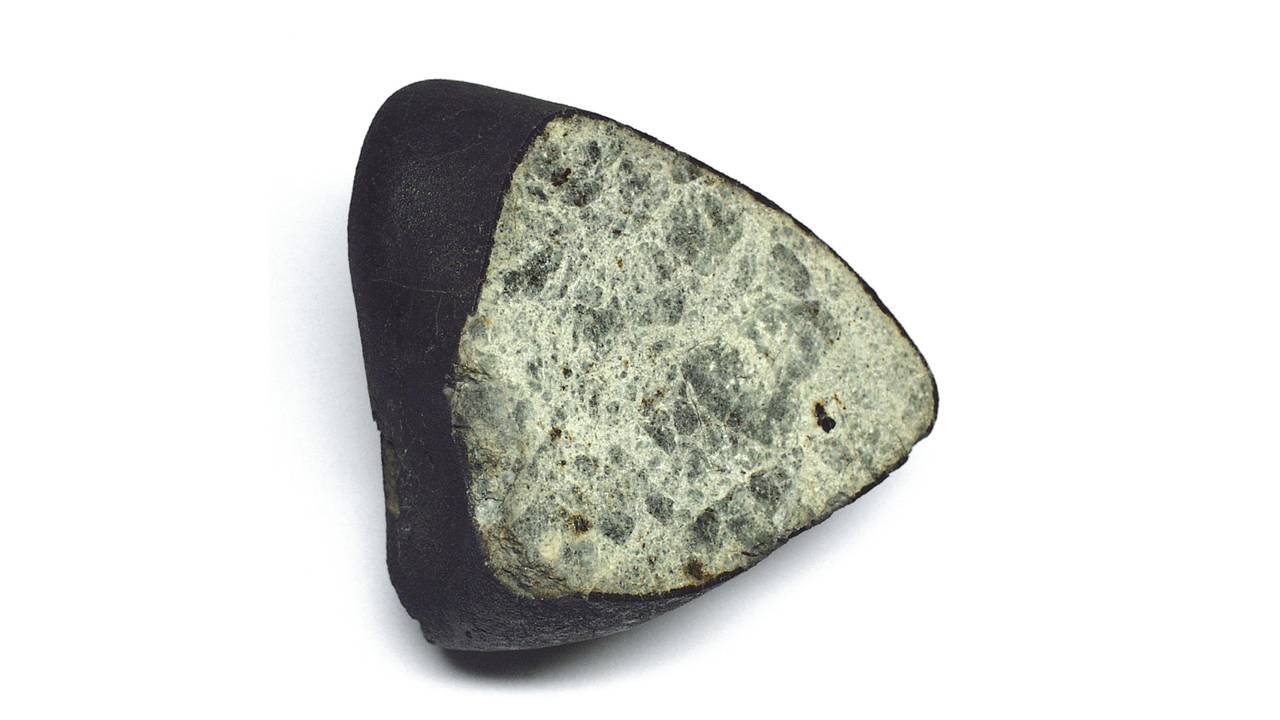 De meteoriet van Uden (foto: Het Noordbrabants Museum).