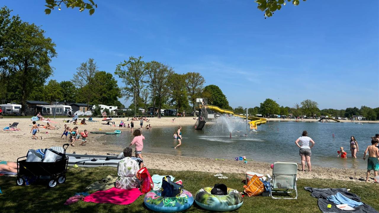 Recreatiepark TerSpegelt in Eersel zit deze week helemaal vol met campinggasten (foto: Kristel Faes).
