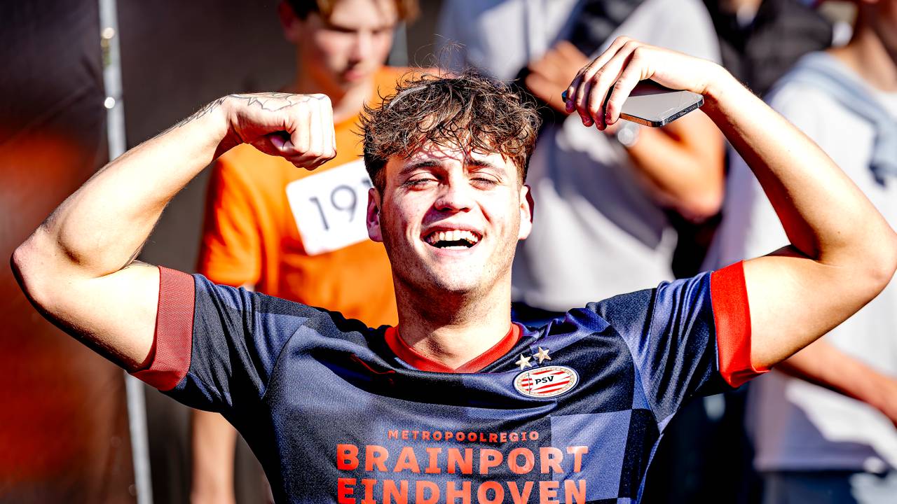 Een impressie van de Indische Waterlelies (foto: Marcel van Dorst/Eye4Images).