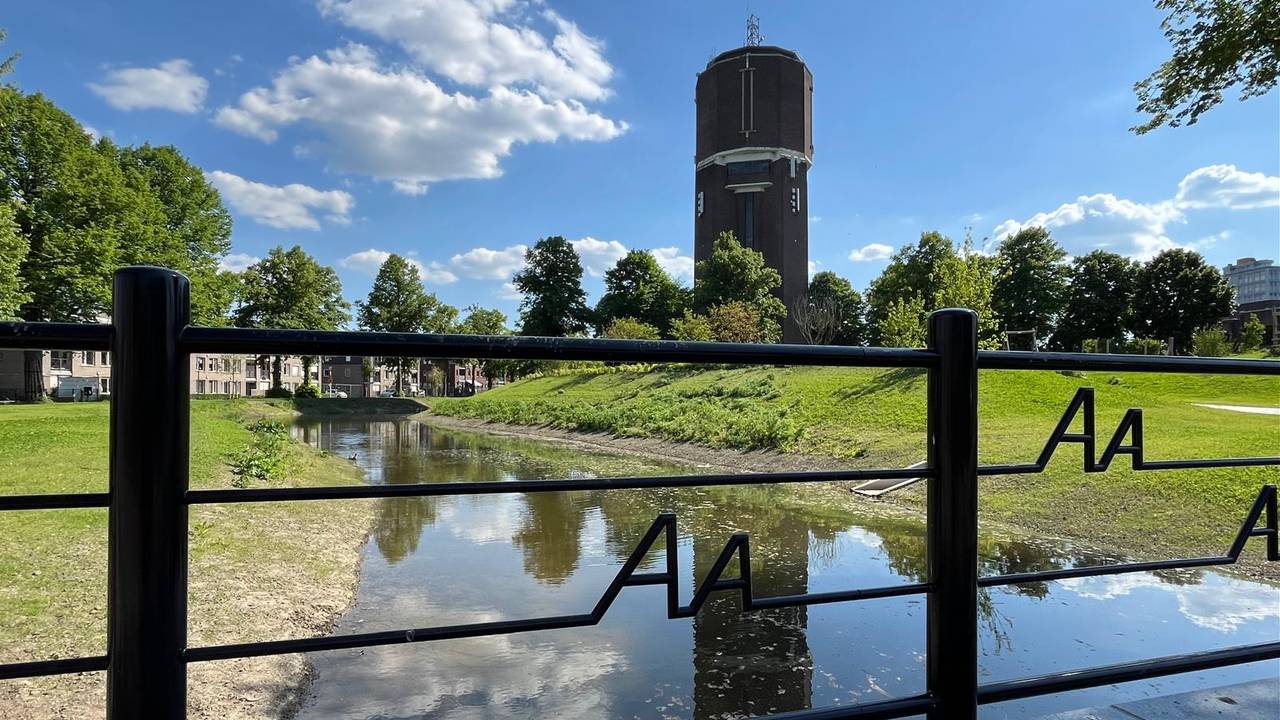 De nieuwe rivier met de watertoren in Helmond (foto: gemeente Helmond).