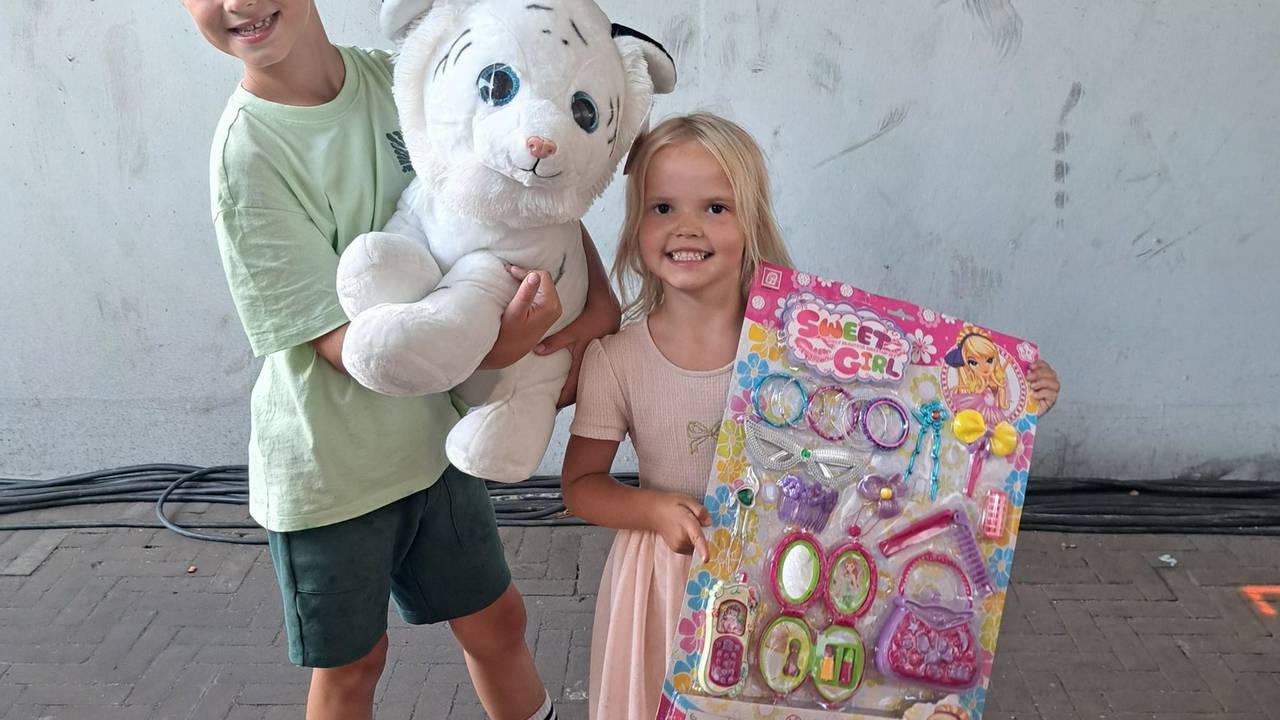Deze kinderen hebben het goed voor elkaar (foto: Ingrid Schellekens).