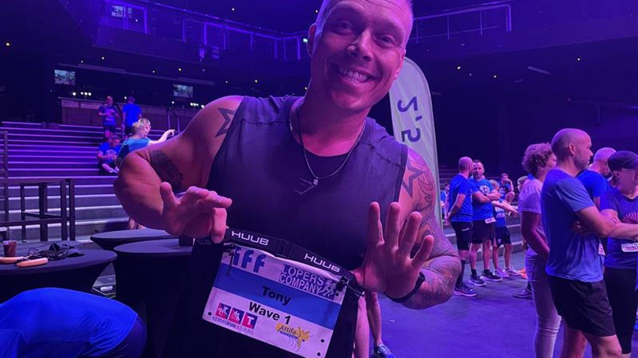 Tony, beter bekend als Sterretje, rent ook mee (foto: Manon Snoeren).