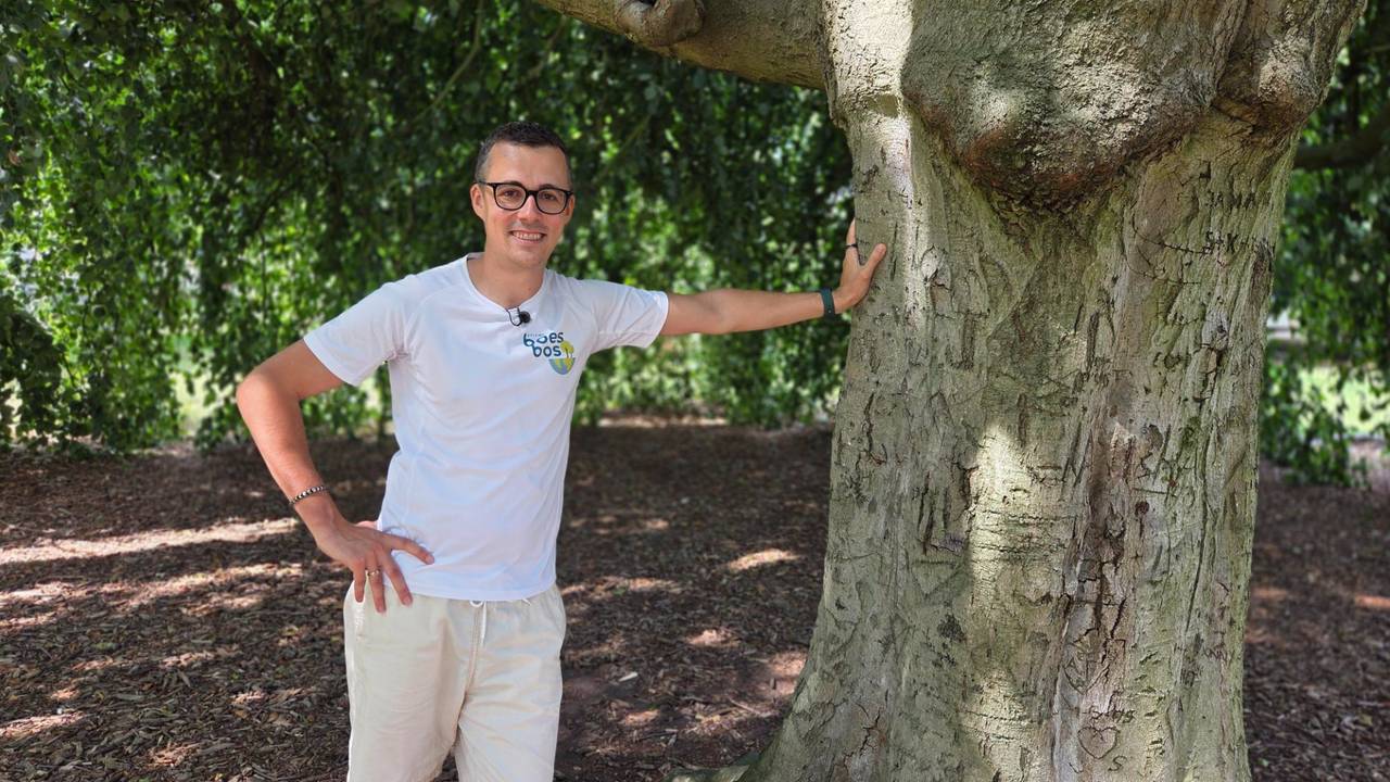 Giel gaat in hongerstaking voor de bomen (foto: Noël van Hooft)