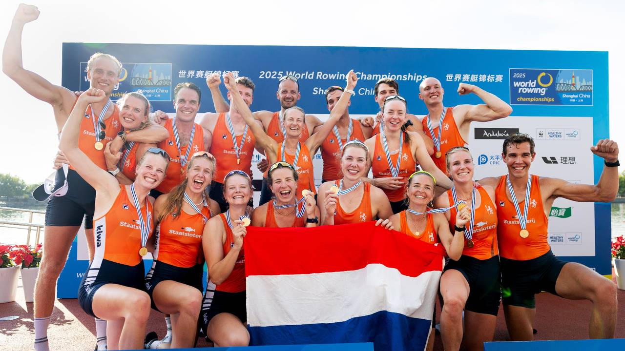 Goud voor de Nederlandse vrouwen en mannen op het WK in Shanghai (foto:ANP).