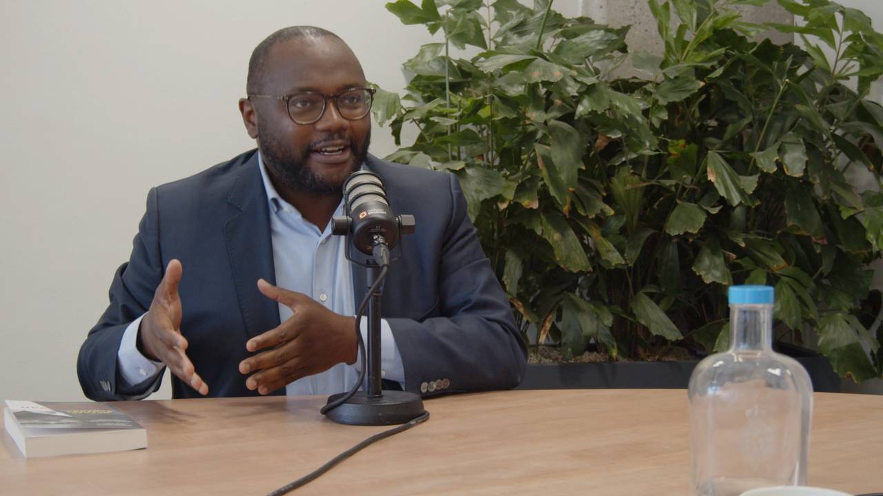 Mpanzu Bamenga in 'Brabant Kiest, de podcast'