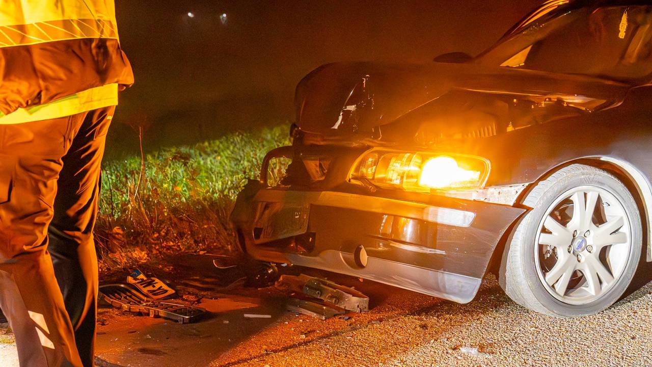 112 nieuws: Man in rolstoel aangereden in Deventer | Auto in sloot in Haaksbergen.