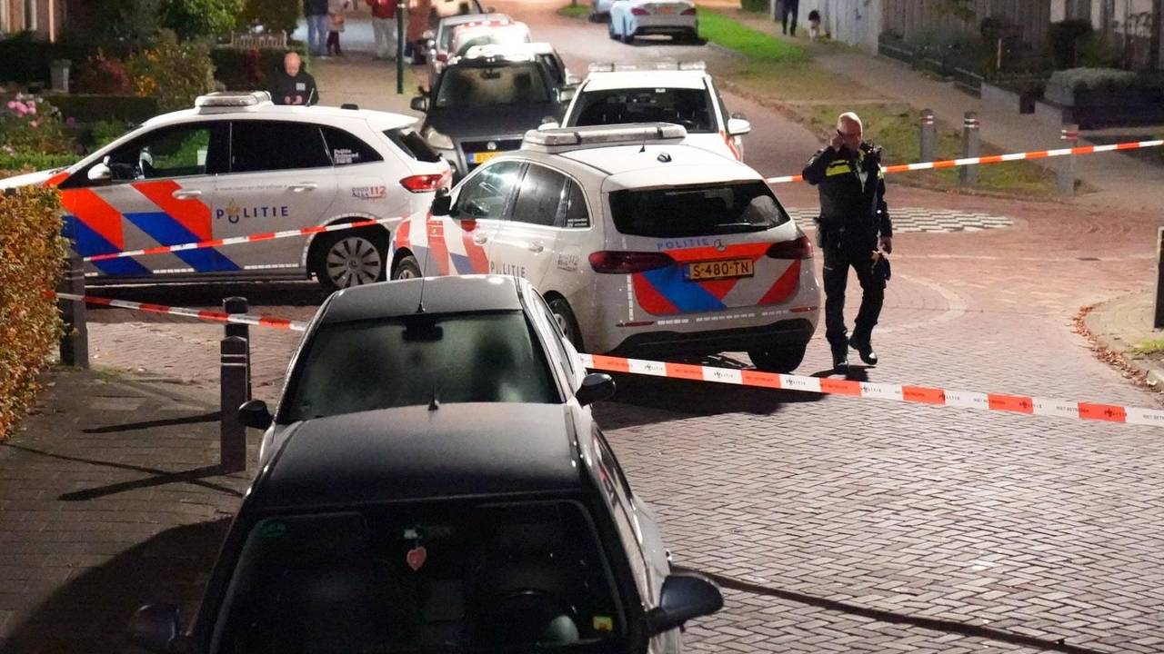 Man (40) raakt gewond bij steekpartij, verdachte gaat er vandoor