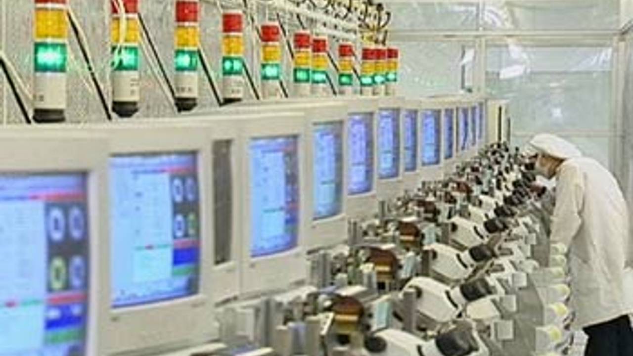 De chipfabrikant gaat miljoenen chips voor Chinese paspoorten leveren