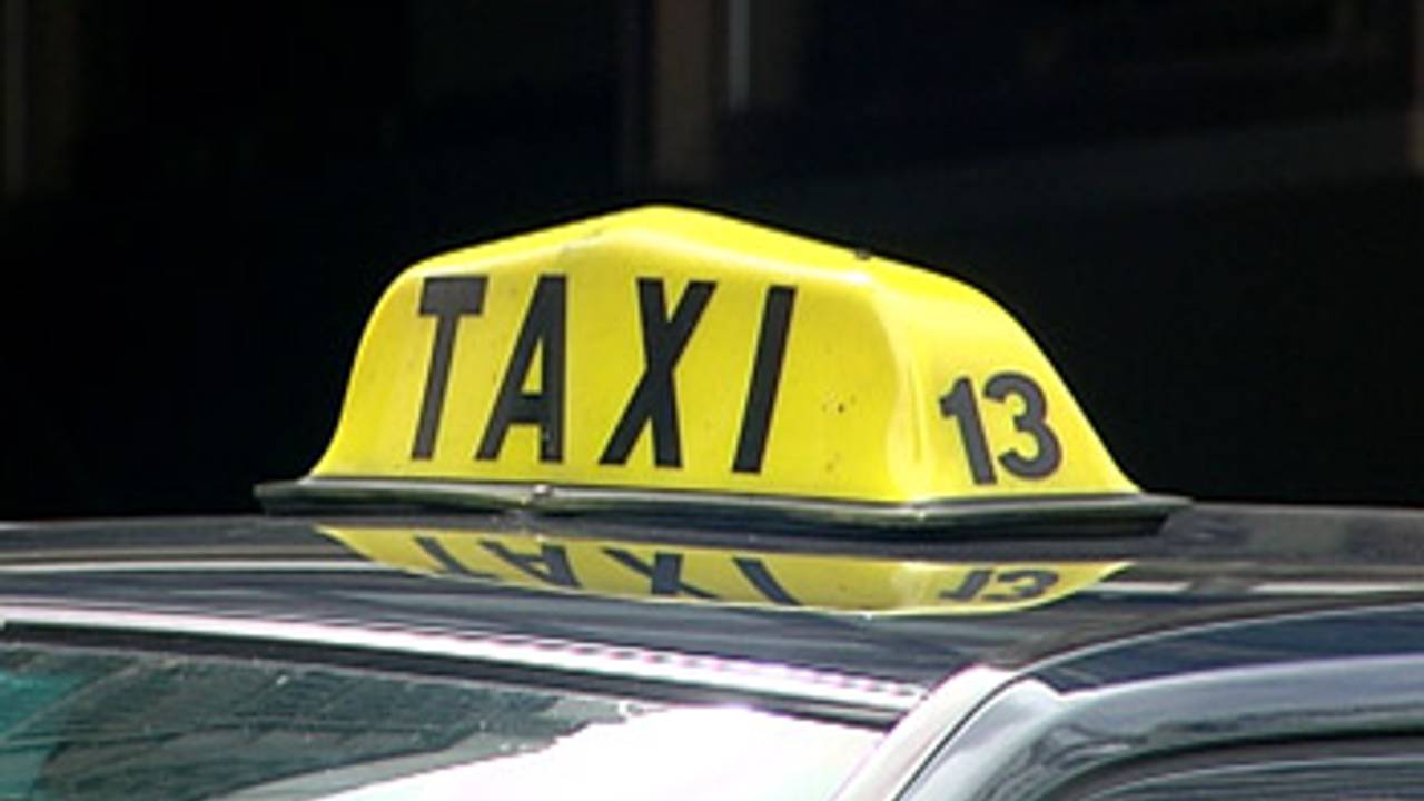 Kwaliteitseisen komen er voor de taxi's en de chauffeurs