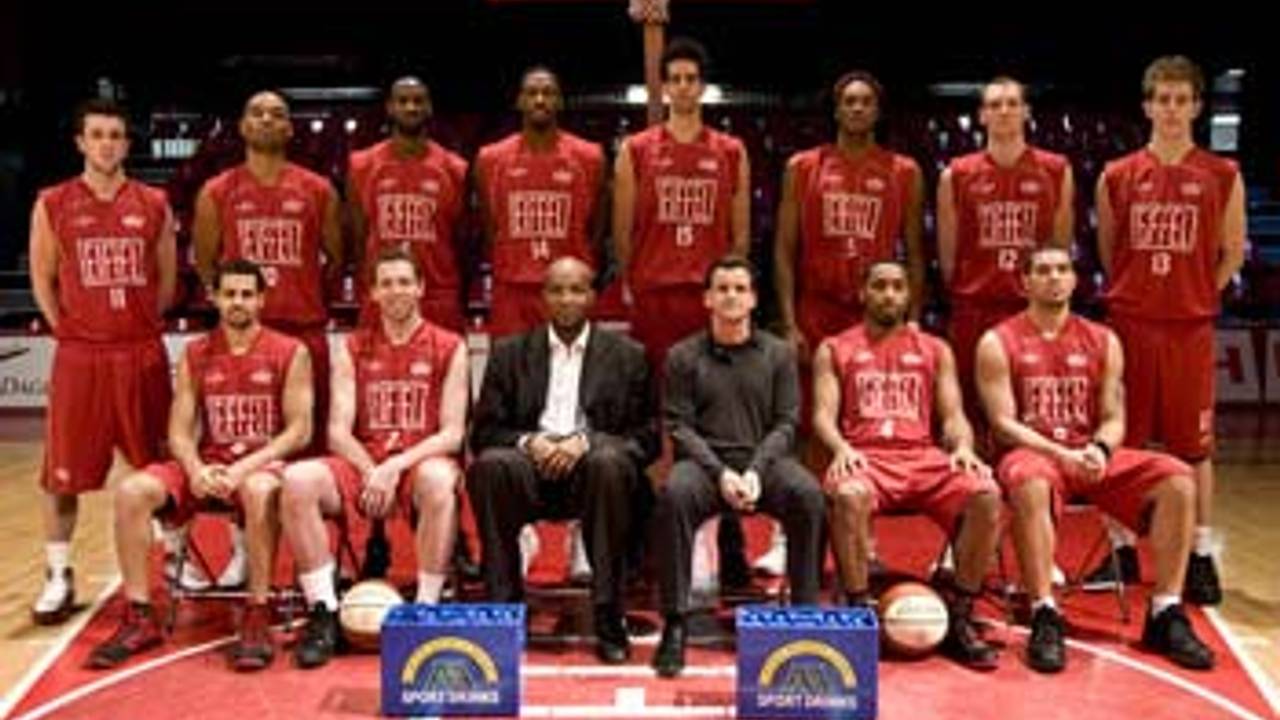 EiffelTowers won in Oekraïne.