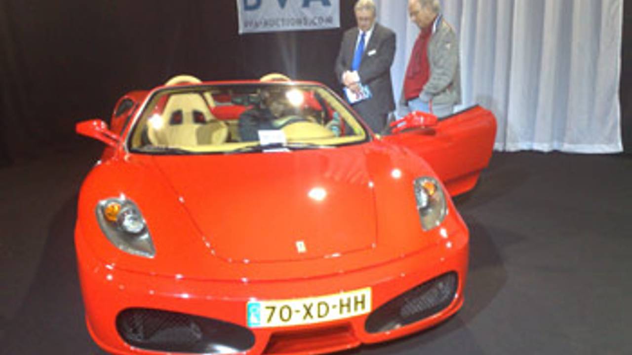 Luxe auto op de veiling van Easylife (Archieffoto: Omroep Brabant)