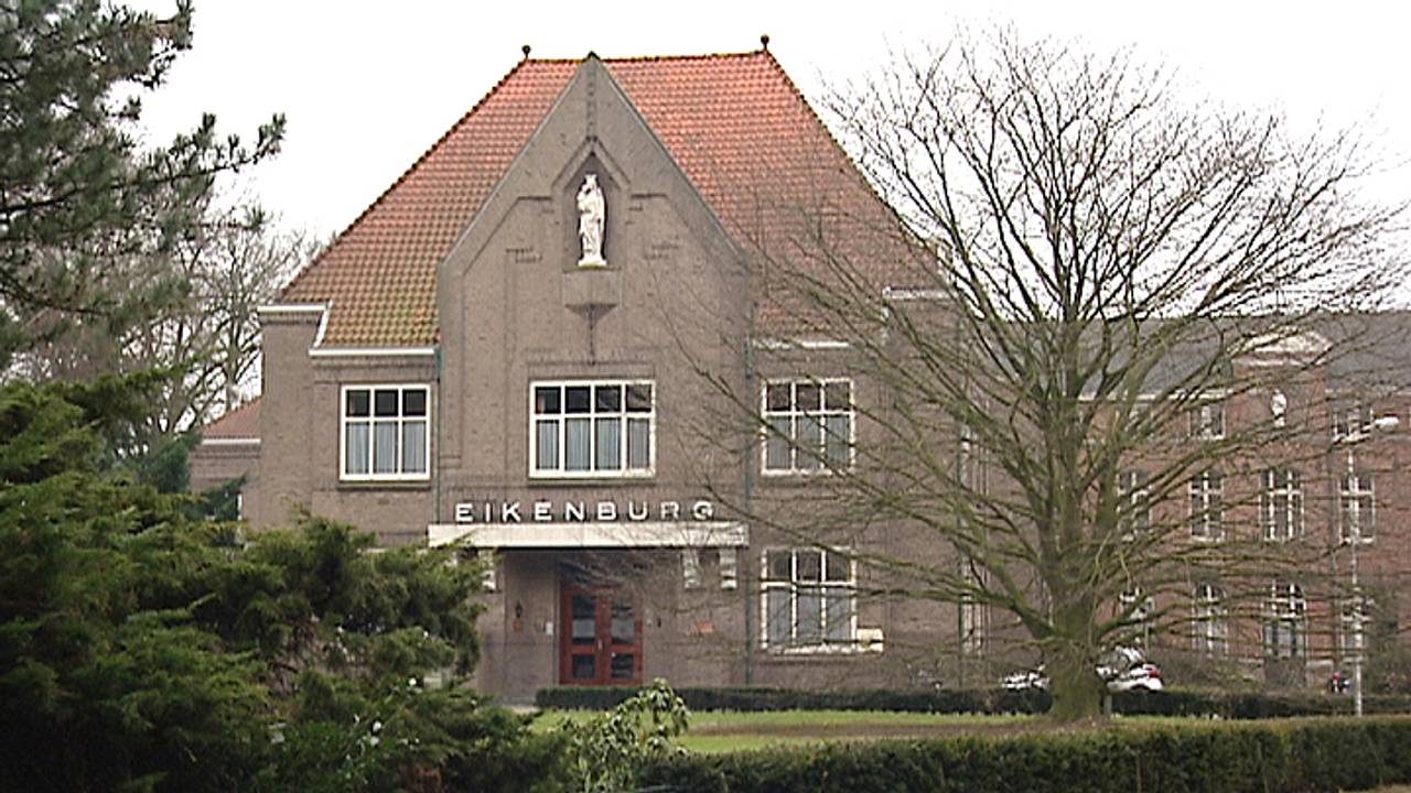 Jongensinternaat Eikenburg is ook in opspraak.