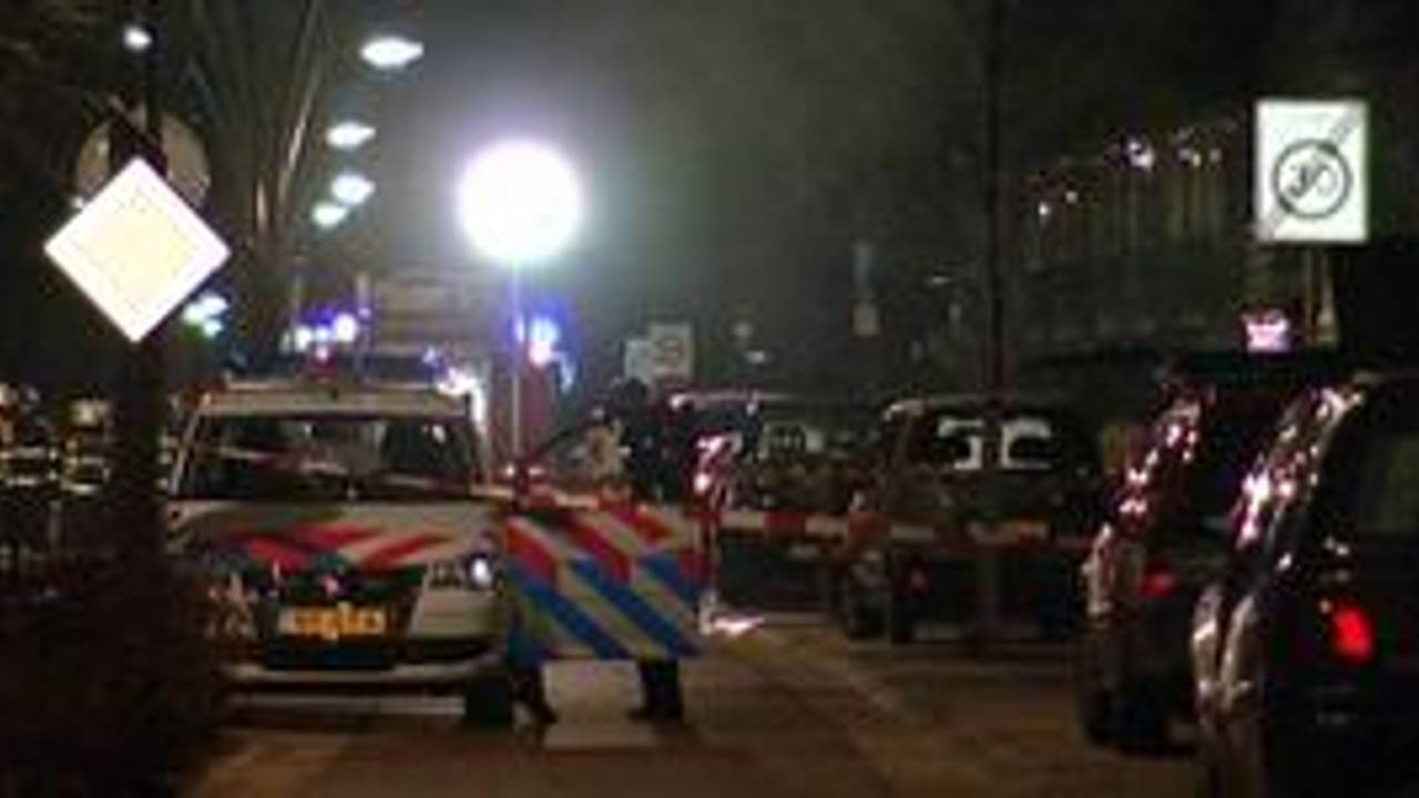 De politie sloot de straat enkele uren af.