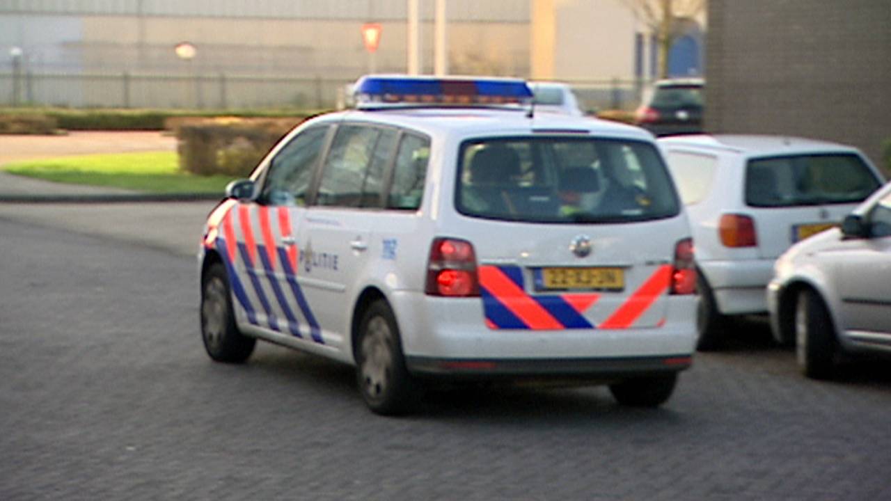 De politie is op zoek naar de onbekende automobilist