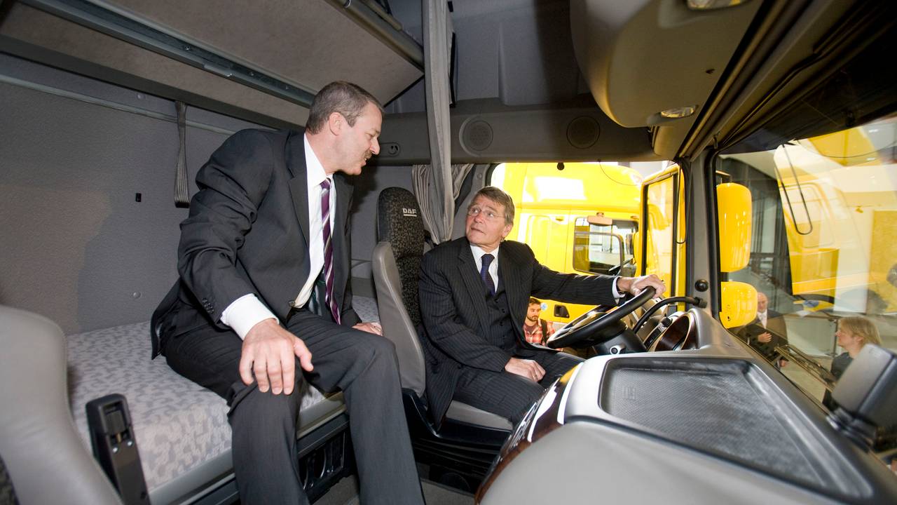 Directeur Schippers en minister Donner.