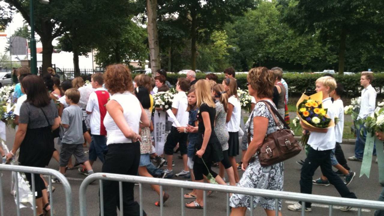Bloemen tijdens de uitvaart van Danny Gubbels