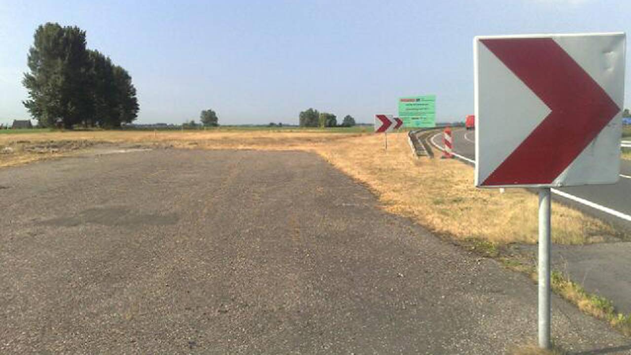 De A4 bij Dinteloord houdt nu daar op