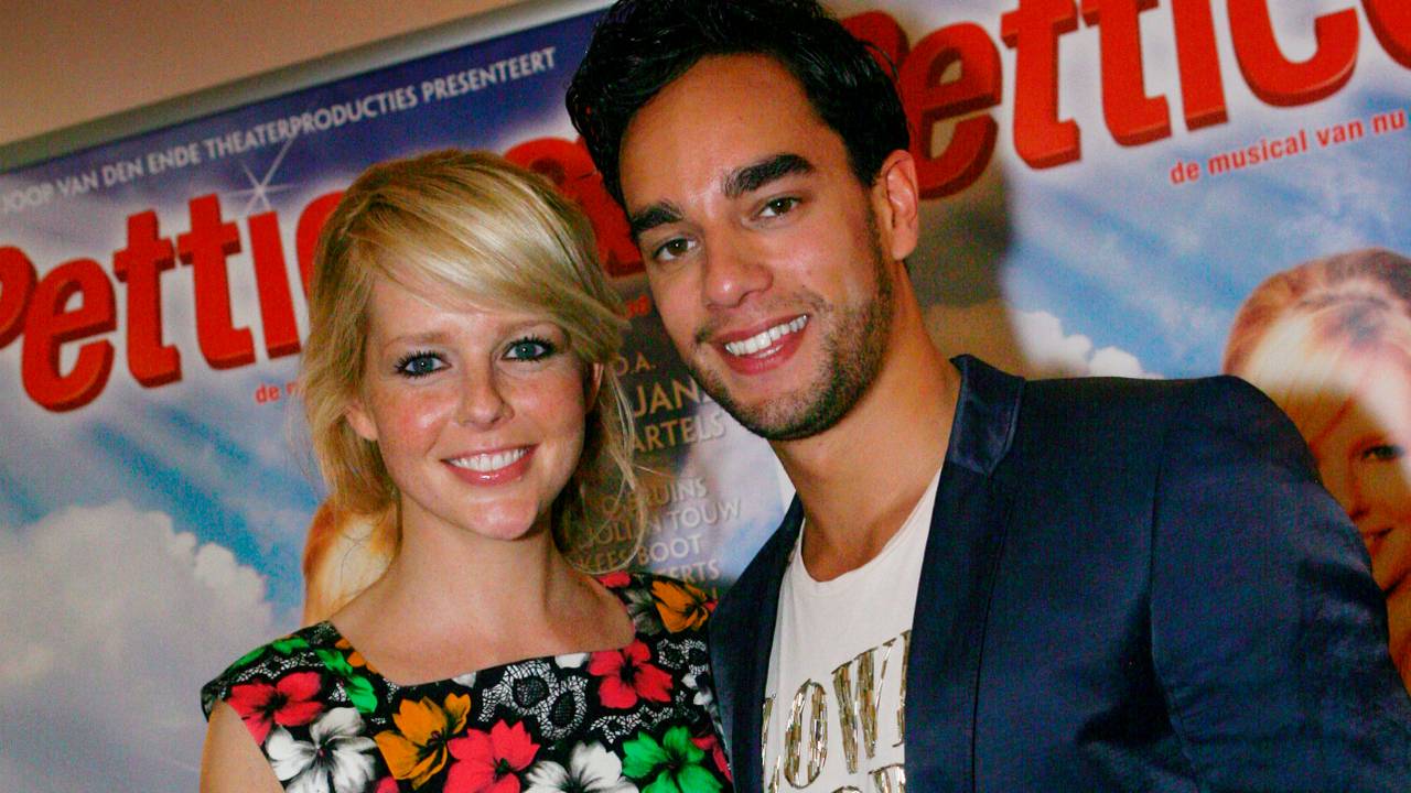 Hoofdrolspelers Chantal Janzen en Freek Bartels.