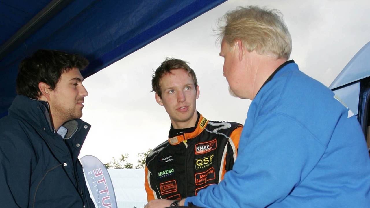 Kevin Abbring in het midden. (Foto: Dré Galiart)