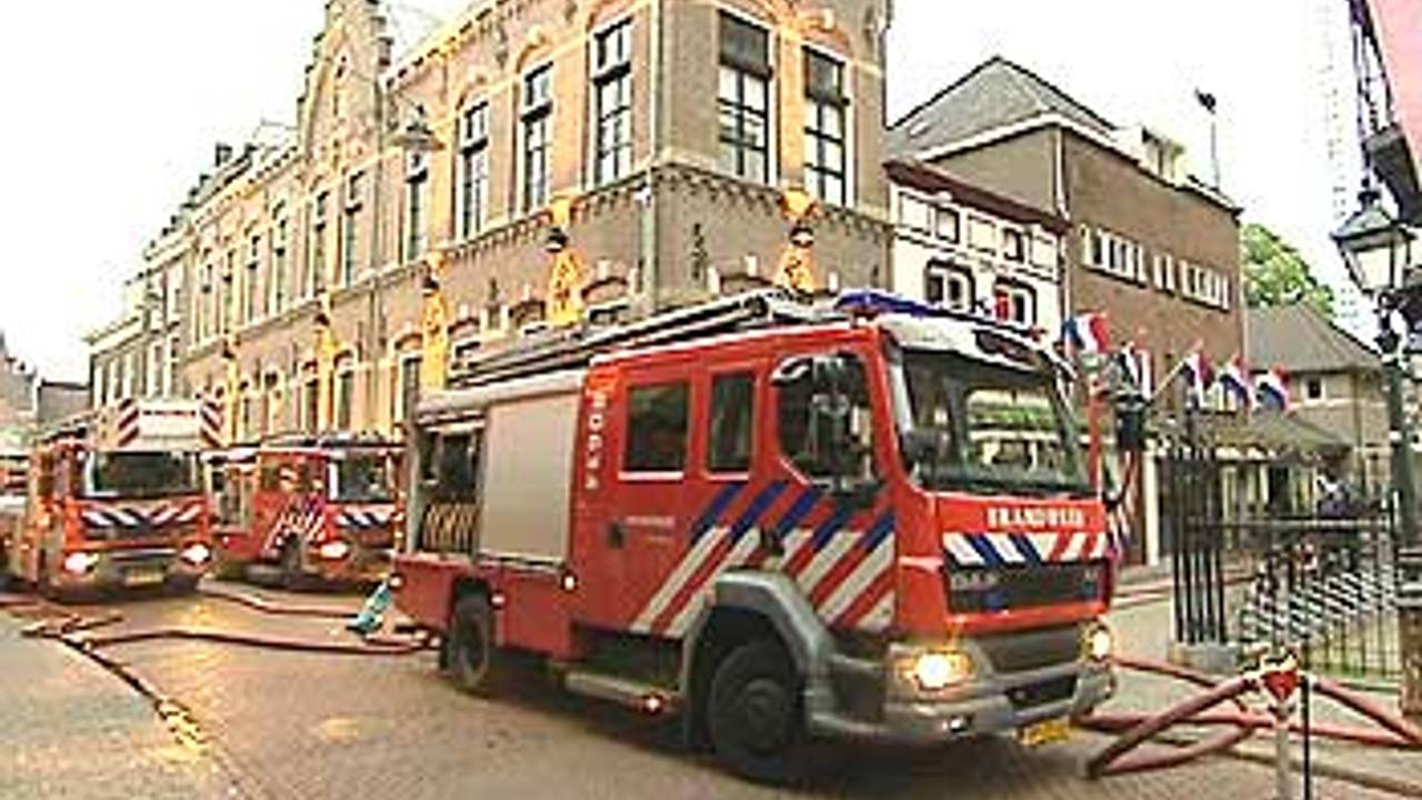 De Torenstraat vorig jaar bij een brand