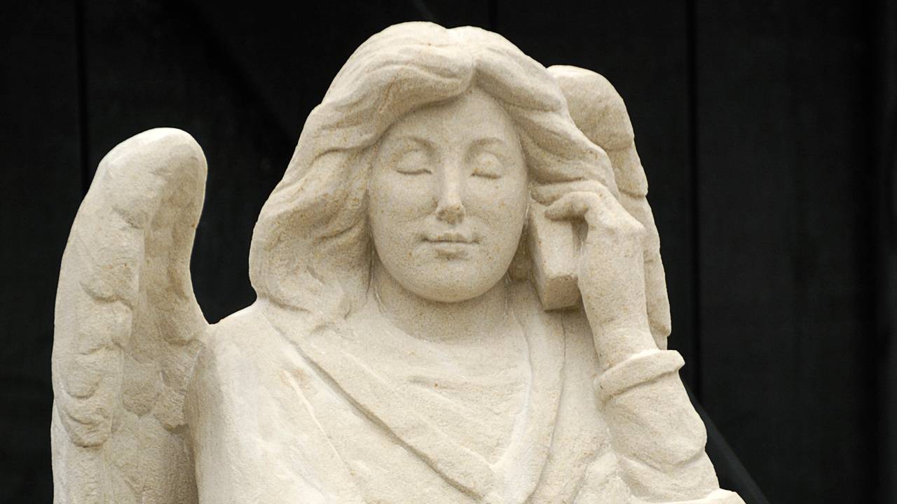 De engel met het mobieltje.