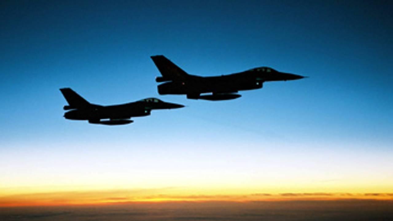 De avondvluchten kunnen voor overlast zorgen.