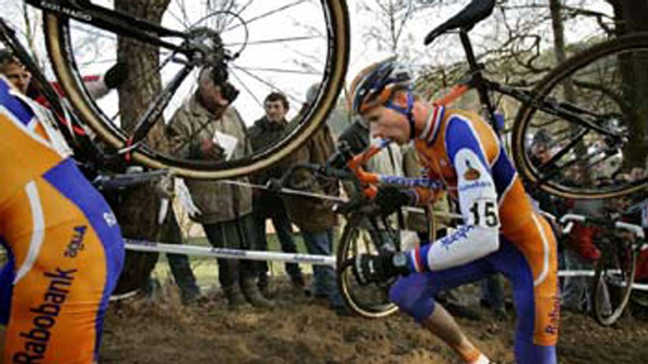 veldrijdenhuijbergenANP_720