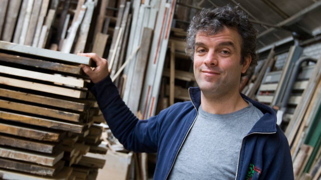 Eerste foto's van meubels van Piet Hein Eek voor Ikea