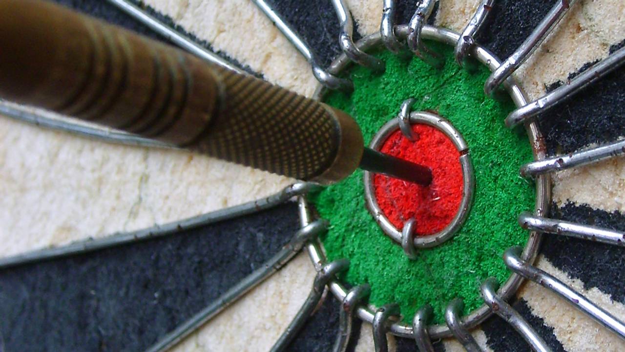 Michael van Gerwen in halve finale