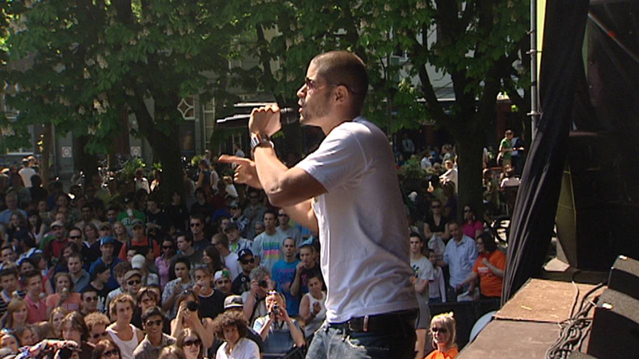 Een optreden van Pete Philly op Festival Mundial