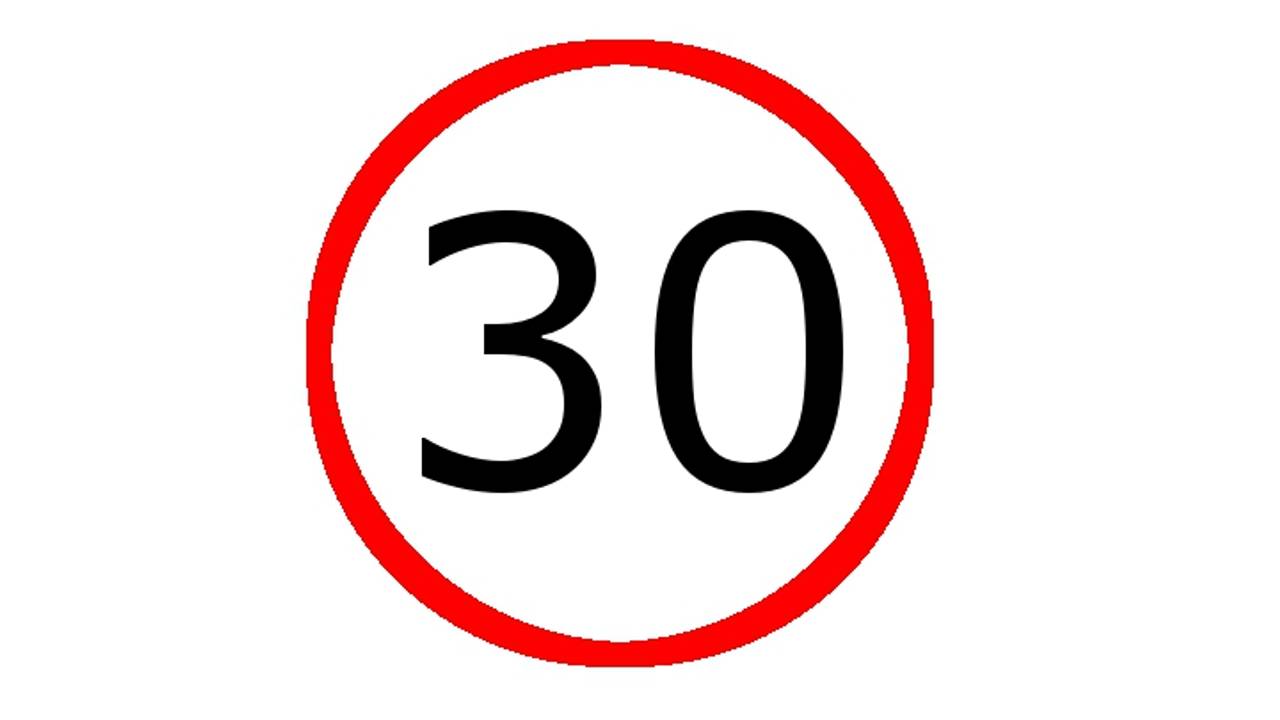 17-jarige joyrider scheurt met 110 km door woonwijk in Bergen op Zoom