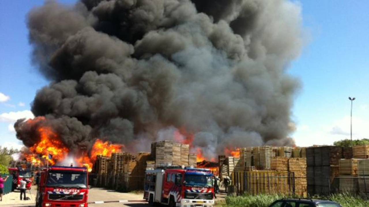 De grote palletbrand in Zevenbergen