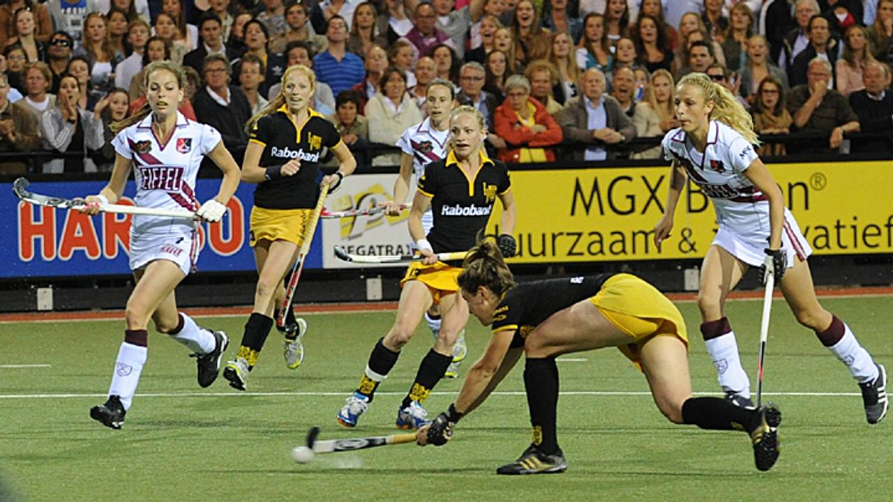 De dames van HC Den Bosch krijgen een nieuwe assistent-trainer