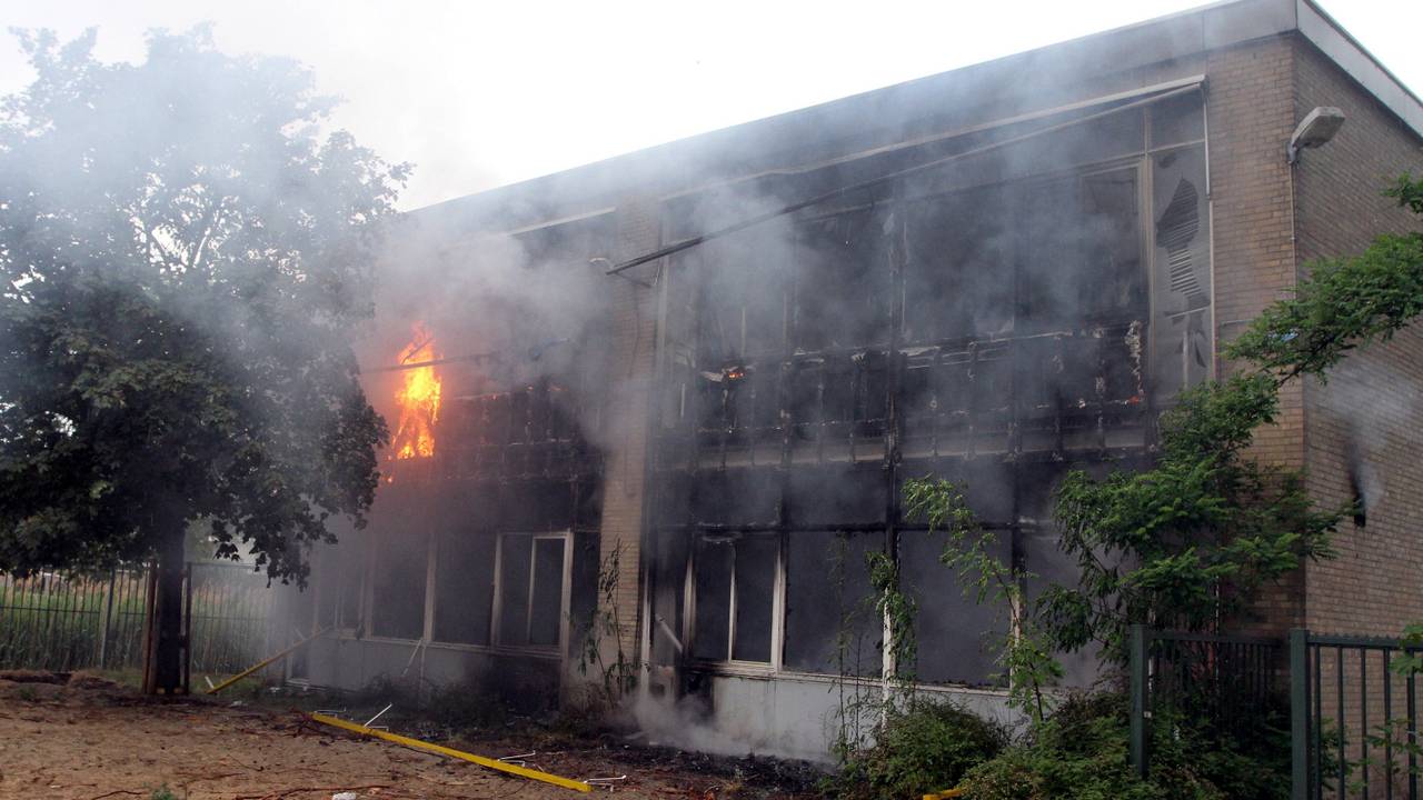 Brand in basisschool de Kruisboelijn. Foto: Bart Meesters