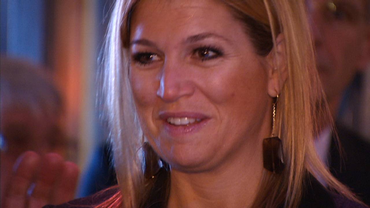 Máxima onthult de kunstwerken in Den Bosch