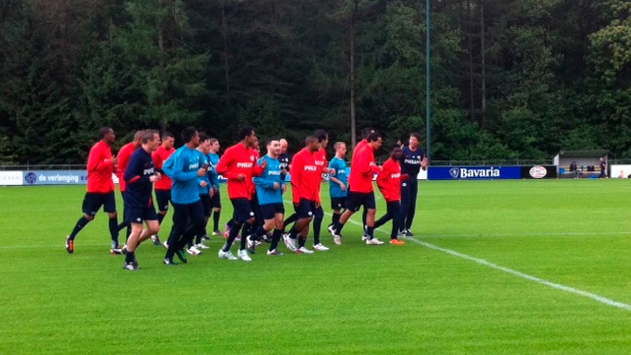 PSV traint ook besloten