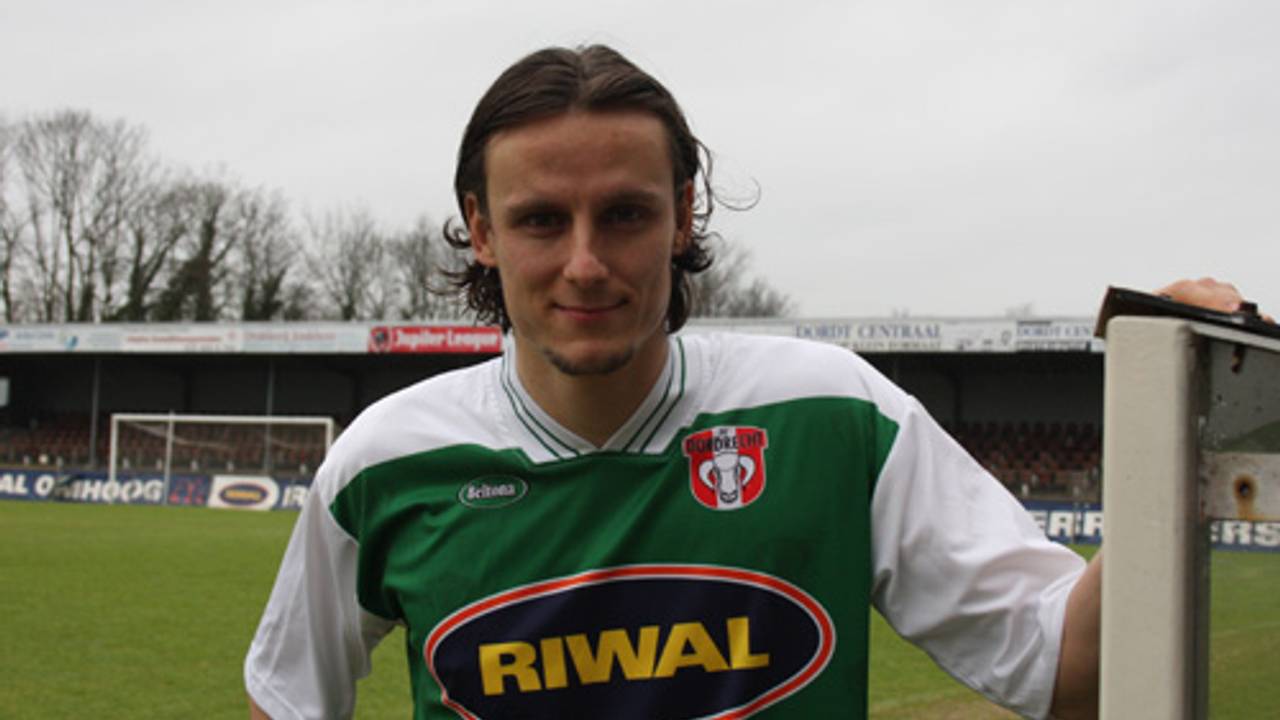 Marcel van der Sloot in het FC Dordrecht-shirt