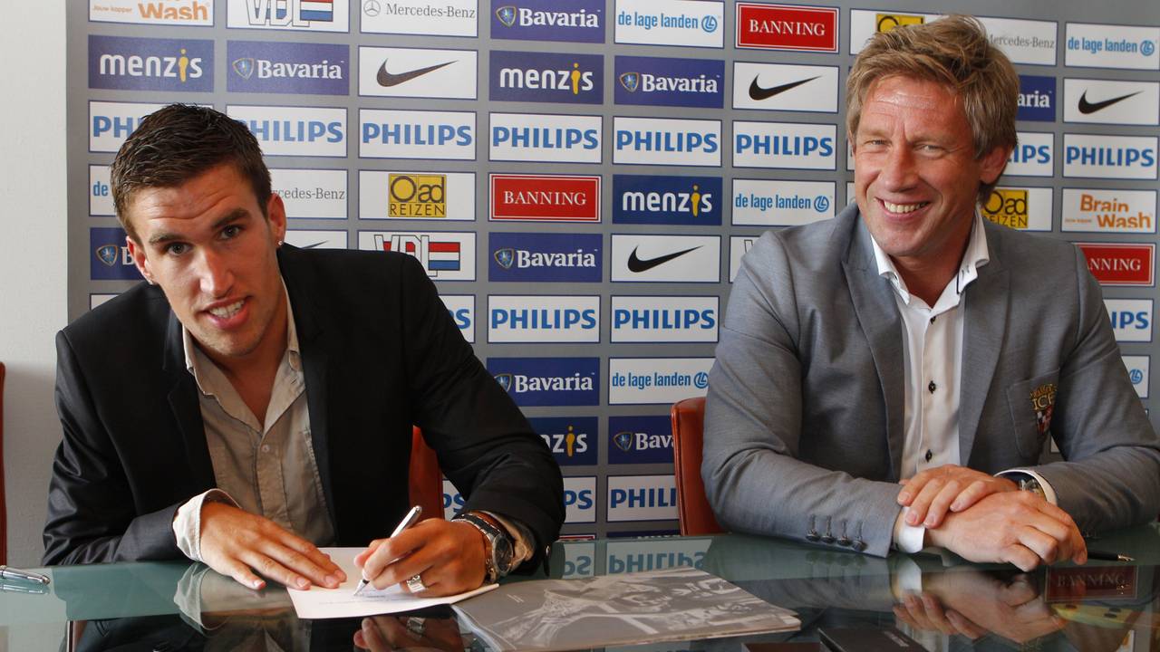 Kevin Strootman tekent bij PSV (Foto: Pics United)