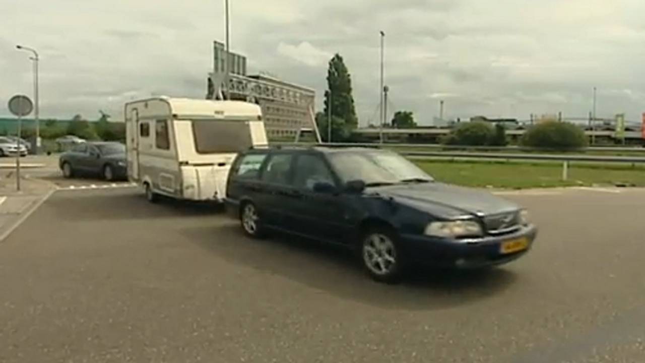 Veel caravans waren te zwaar beladen. (Archieffoto)