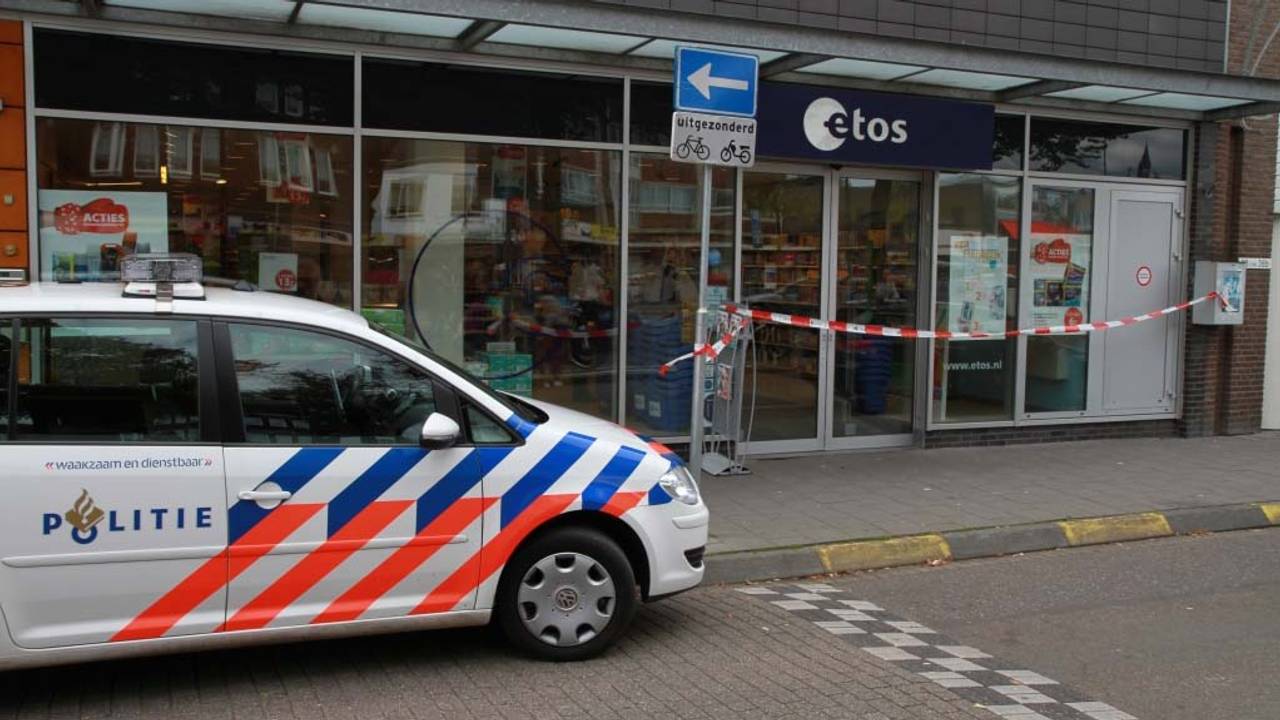 De winkel van Etos op de Woenselse Markt. (Foto: SQ Vision Mediaprodukties)