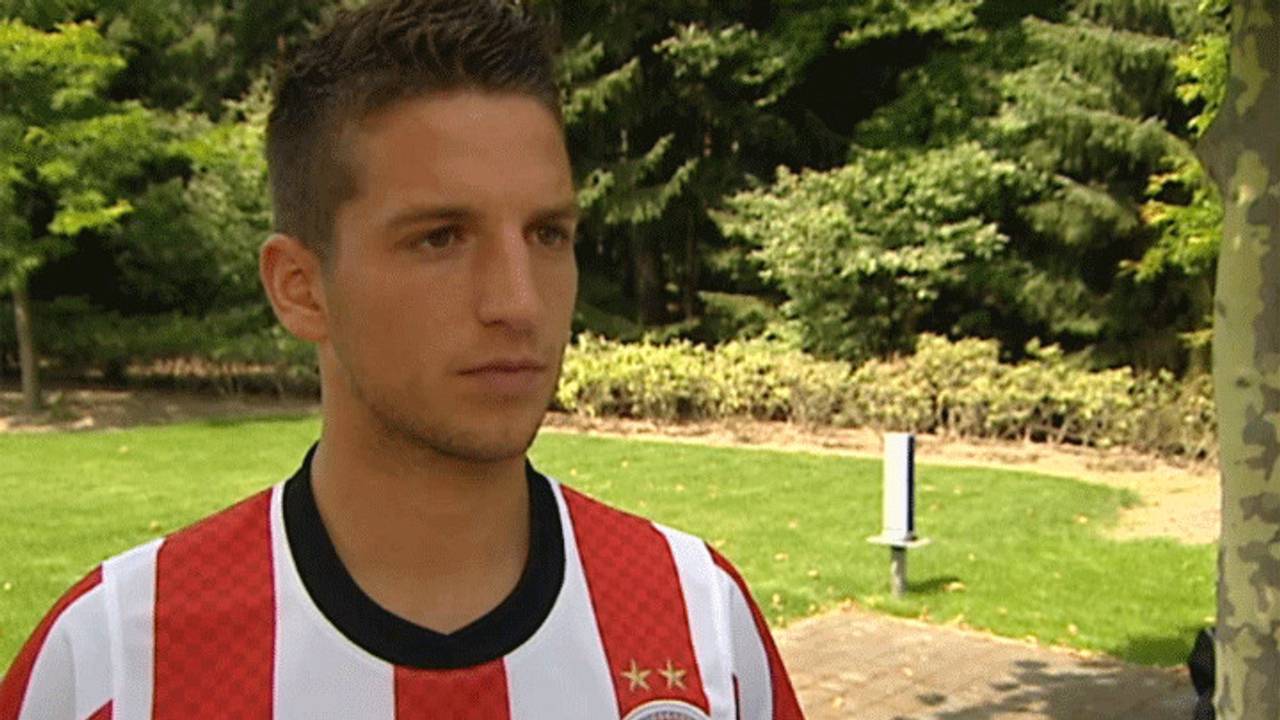 Mertens twee duels geschorst
