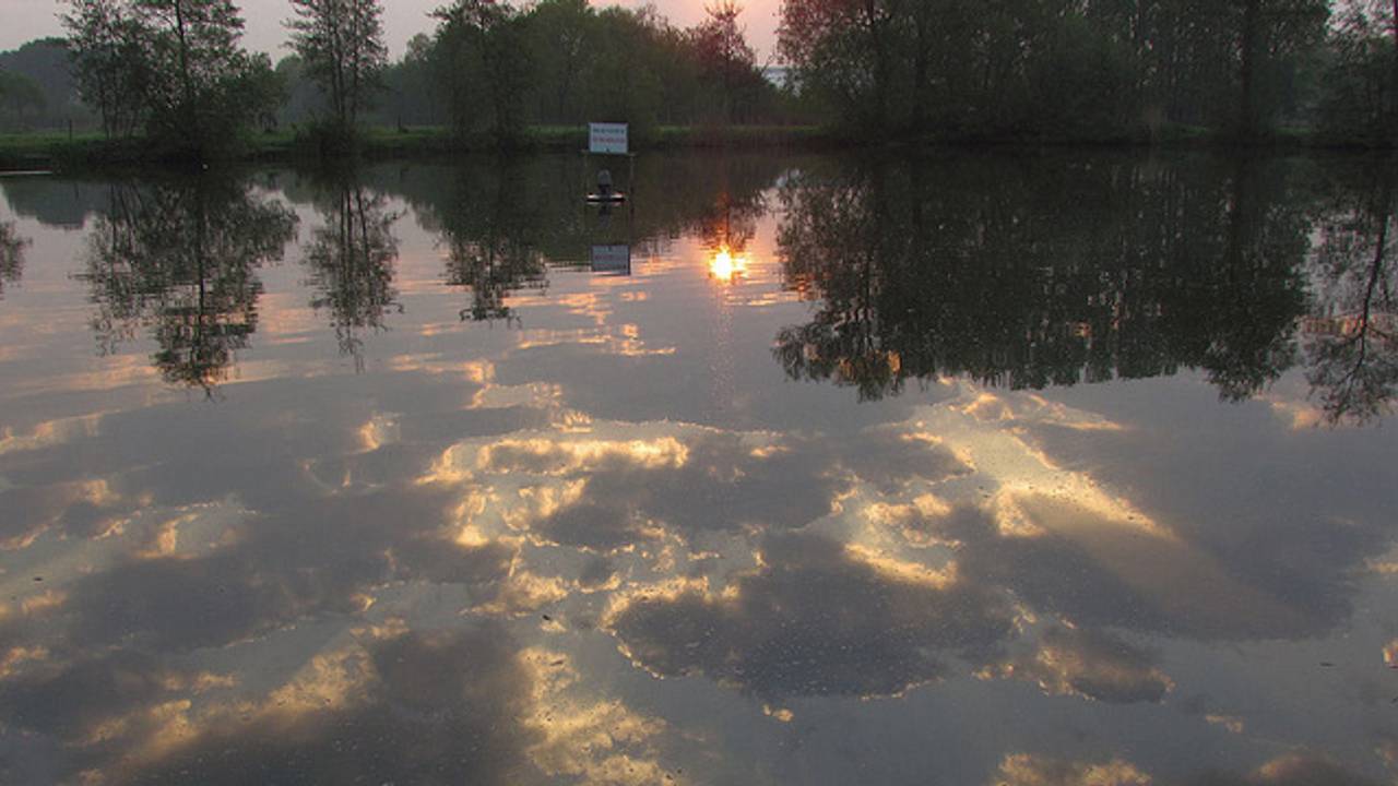 Ondanks vertwijfeld zonnetje toch goede bezetting (foto: Corina Magielse).