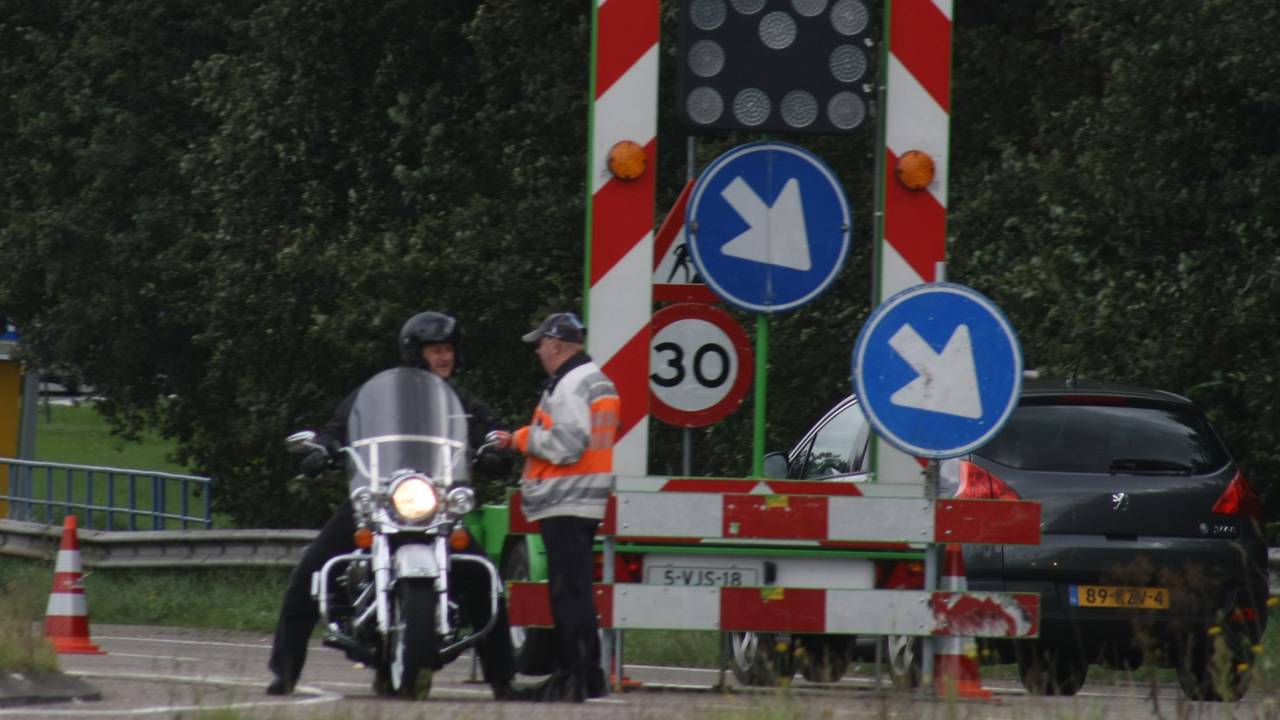 Motorrijder teruggestuurd in Tilburg. Foto: Patric de Brouwer / SQ Vision
