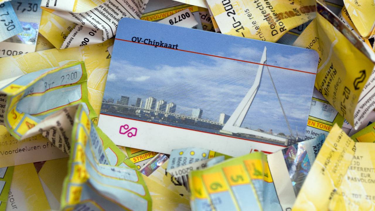 Je moet wel een OV-chipkaart hebben.