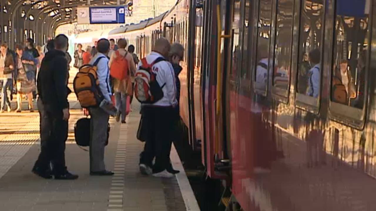 Rover vindt dat de NS beter had moeten communiceren over de Beneluxtrein.