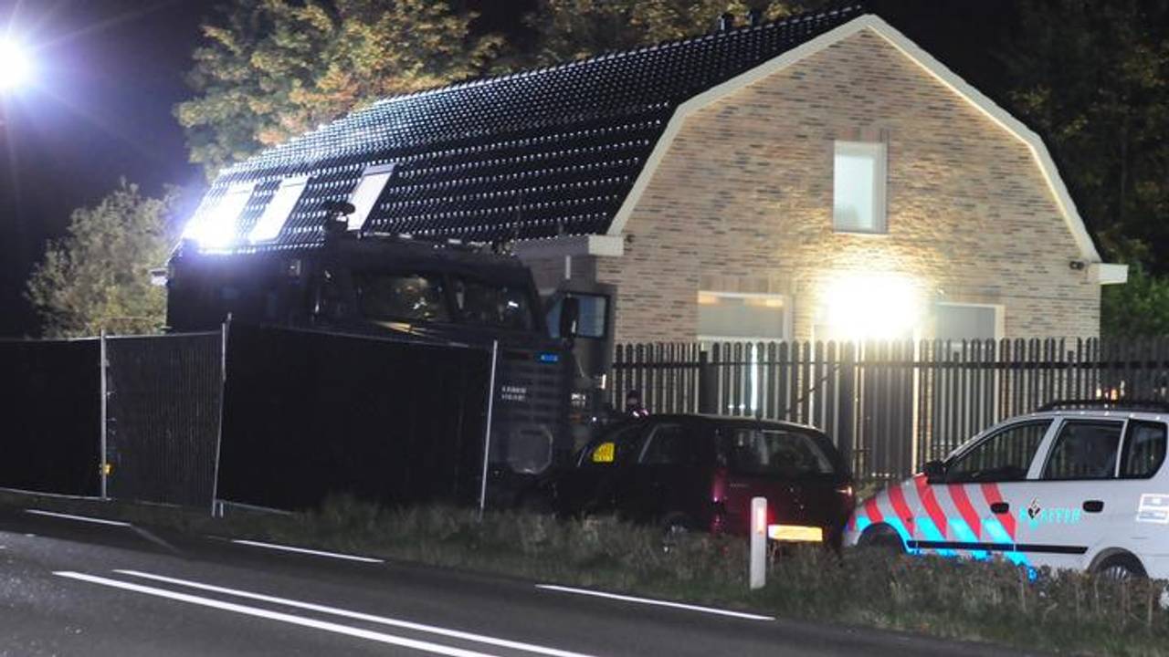 De politie viel in oktober het clubhuis binnen