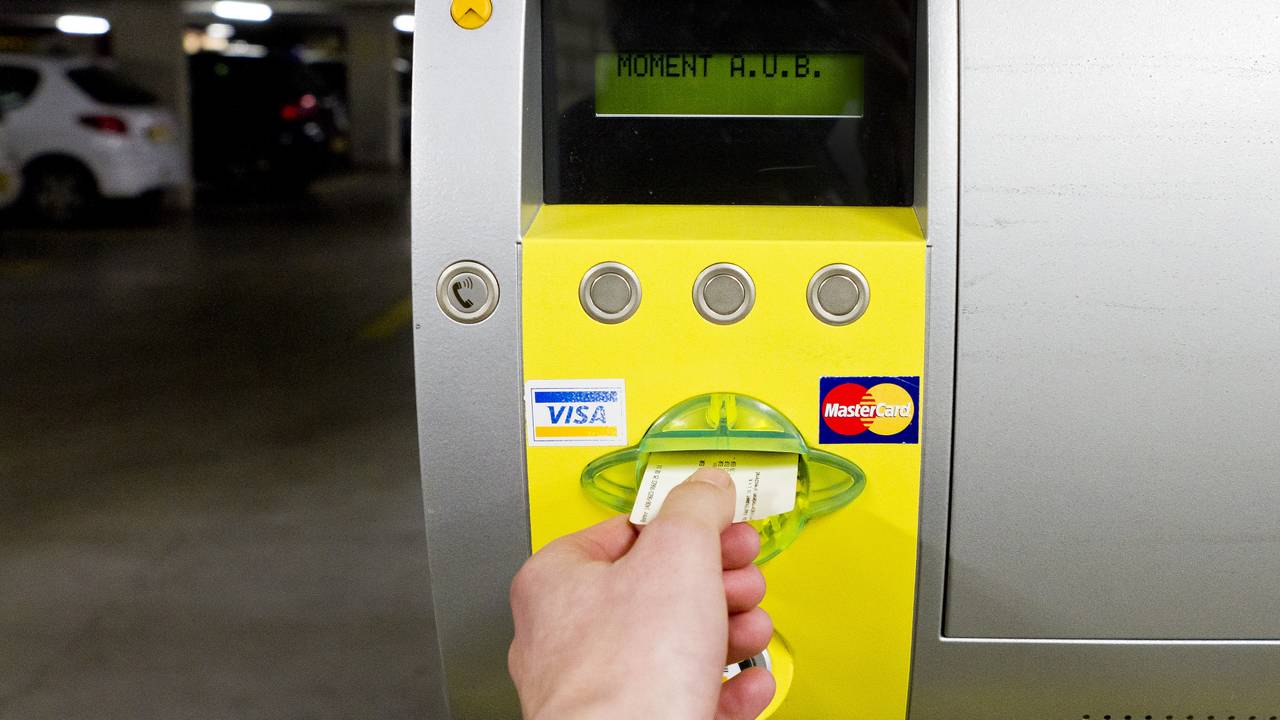 Parkeren steeds duurder (Foto: ANP)