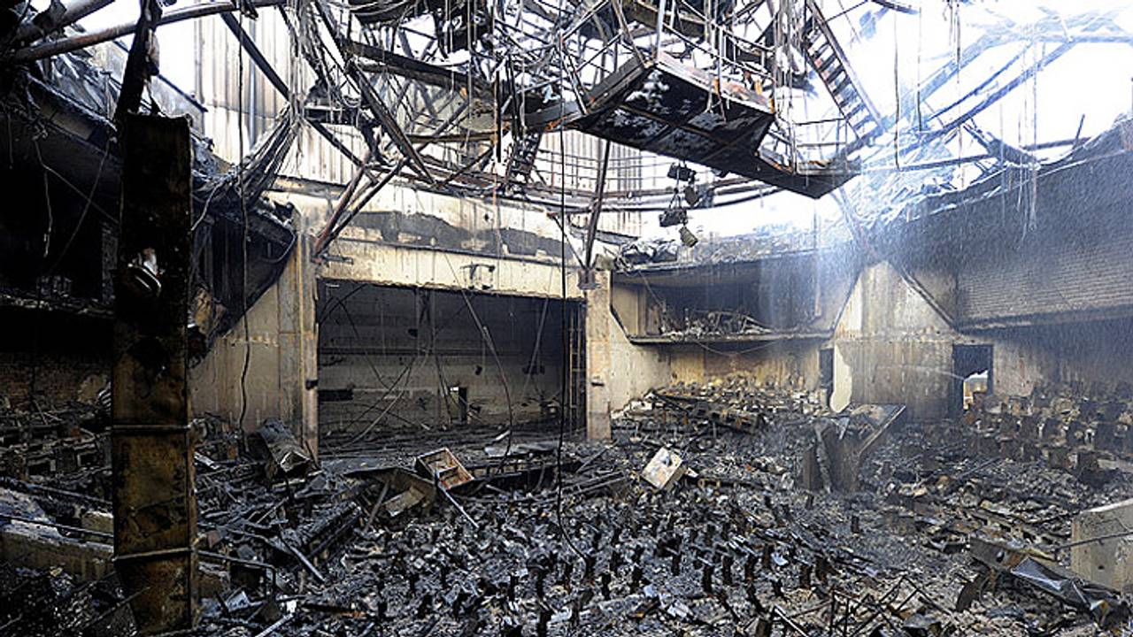 Ravage in 't Speelhuis na de brand